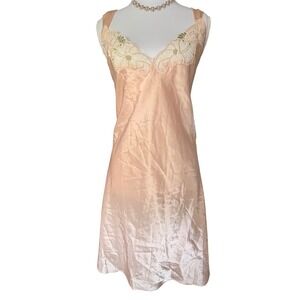 Delta Burke Collection Peach Satin & Lace Nightgown Chemise Plus Size 1X Vintage